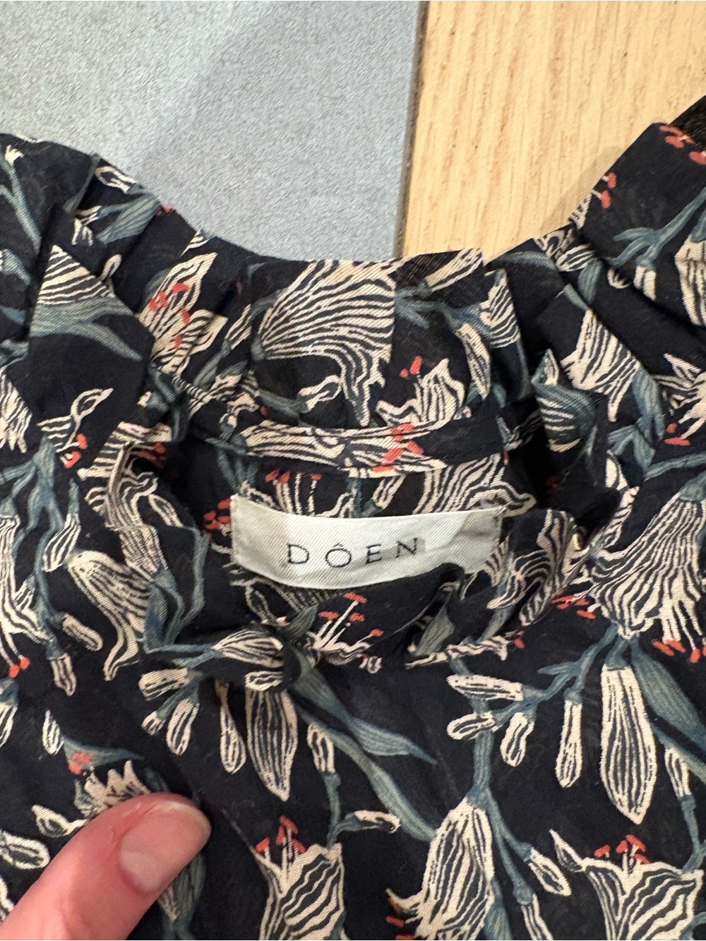 Doen Carnation Black Floral Ruffle Sleeve Maxi Dress - Picture 10 of 10